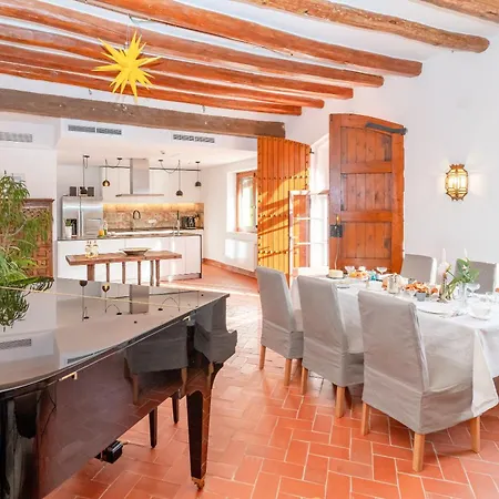 Appartement La Terraza - Grosszuegiges In Katalanischer Masia *